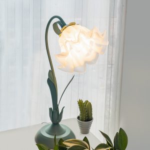 Vintage Bedside Lamp, Ambient Lighting, Bedroom INS Style, American Rustic Countryside Retro Floral Decor Night Light